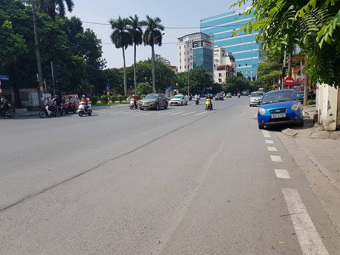 lòng đường, vỉa hè, đào xới, hai bà trưng, quận hoàn kiếm, chương dương, thanh tra, lát đá vỉa hè - ảnh 11