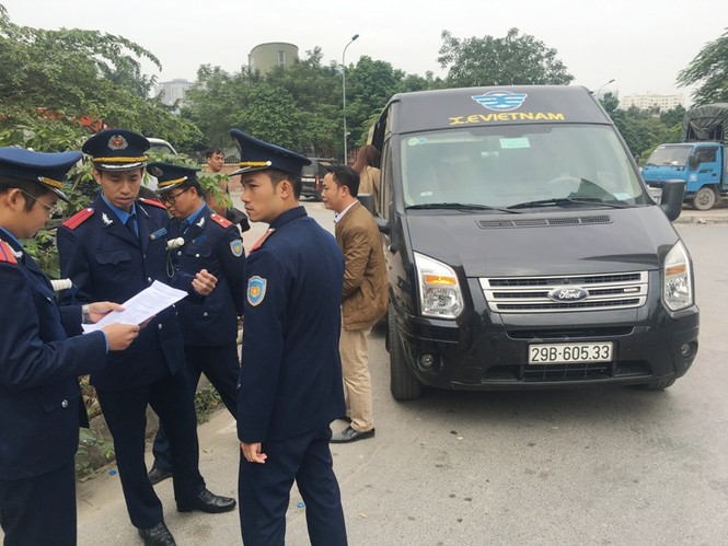 'Xóa sổ' nhiều bãi xe lậu - ảnh 1