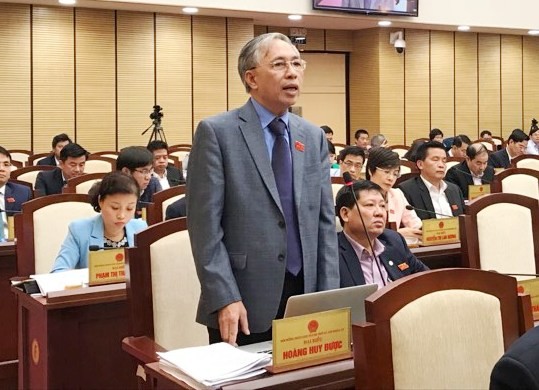Đại biểu HĐND TP Hà Nội 'tố' bị chặt chém giá gửi xe - ảnh 2