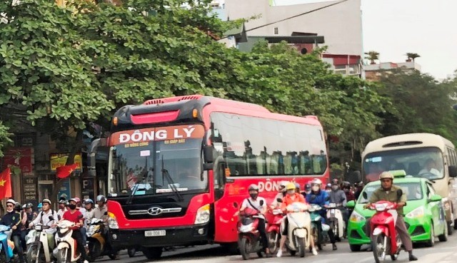 Cao tốc Pháp Vân - Cầu Giẽ tê liệt, CSGT nói gì? - ảnh 1