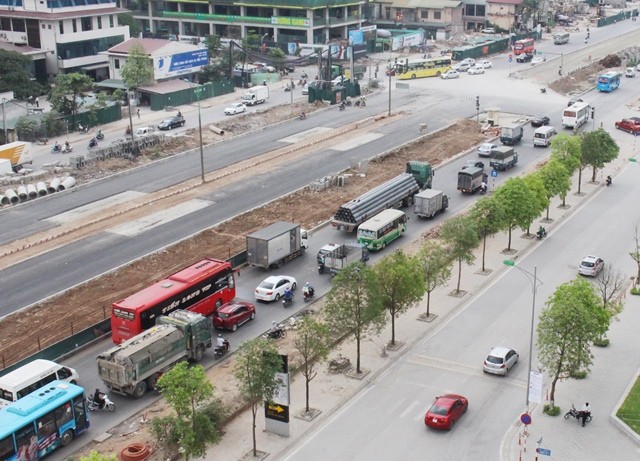 Mục kích các dự án chống ùn tắc gây... 'tê liệt' giao thông - ảnh 4