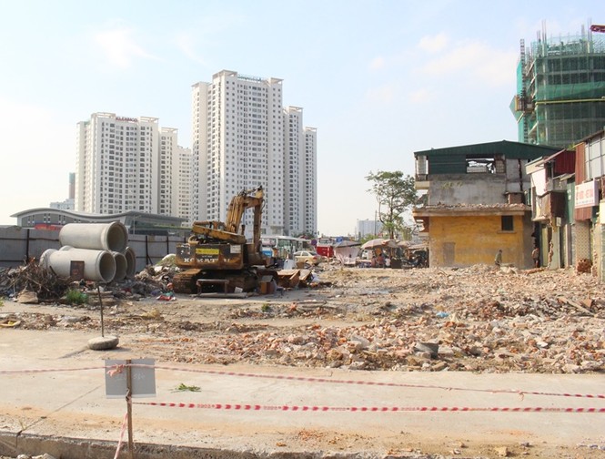 Mục kích các dự án chống ùn tắc vỡ tiến độ vì mặt bằng - ảnh 2