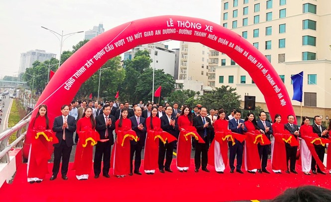 Hà Nội thông xe cầu vượt An Dương hơn 300 tỷ đồng - ảnh 1