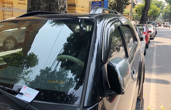 Đơn vị trông xe iParking 'chống lệnh' thanh tra giao thông Hà Nội - ảnh 2