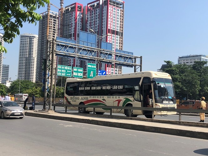 Xử lý xe khách chạy xuyên tâm biến đường thành 'bến cóc' - ảnh 5