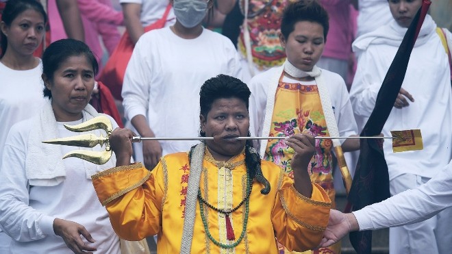 Lễ hội ăn chay Thái Lan: người yếu tim không nên thử - ảnh 7