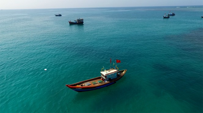 Sửng sốt với vẻ đẹp của 'Ốc đảo thần tiên' nhìn từ trên cao - ảnh 5