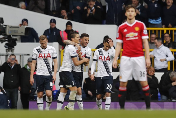 Man Utd thảm bại trước Tottenham, xa rời top 4 - ảnh 1