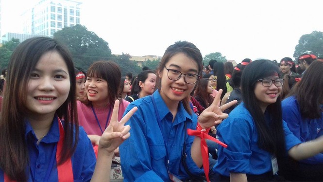 Chủ Nhật Đỏ 2017, Báo Tiền Phong - ảnh 83