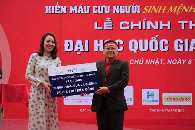 Chủ Nhật Đỏ 2017, Báo Tiền Phong - ảnh 53