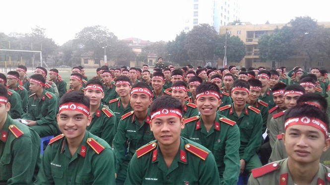 Chủ Nhật Đỏ 2017, Báo Tiền Phong - ảnh 72