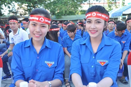 Chủ Nhật Đỏ 2017, Báo Tiền Phong - ảnh 13