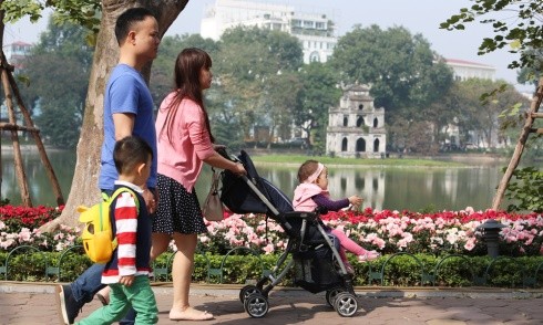 Người dân cả nước đón giao thừa Tết Đinh Dậu - ảnh 77