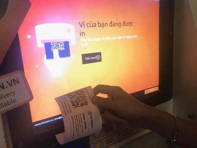 Cận cảnh giao dịch Bitcoin bằng máy ATM ở TPHCM - ảnh 8