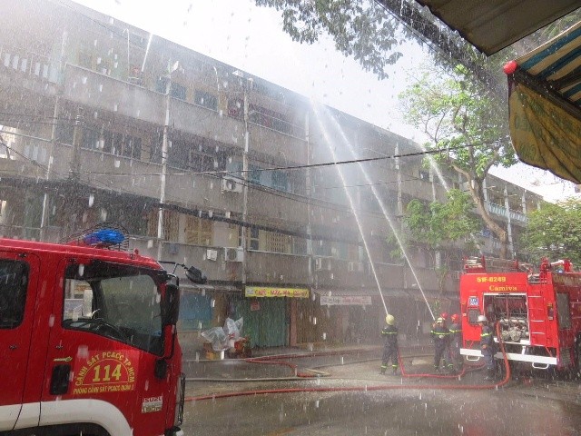 cháy chung cư, chung cư Carina Plaza, Nguyễn Thiện Nhân - ảnh 11