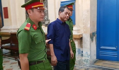 Xử đại án ngân hàng VNCB, tòa triệu tập hơn 200 người liên quan - ảnh 1