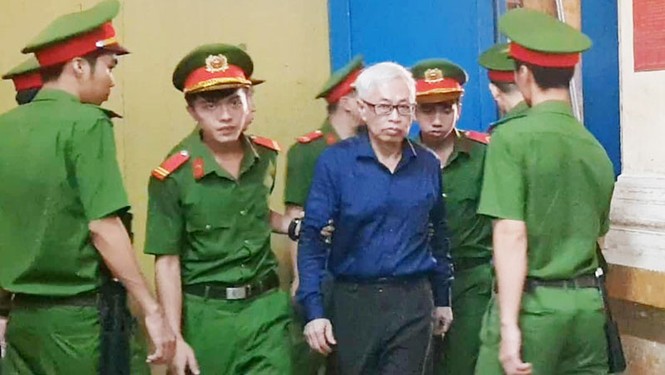 Xử 'đại án' Ngân hàng Đông Á: Vũ 'nhôm' bị đề nghị 15-17 năm tù - ảnh 2