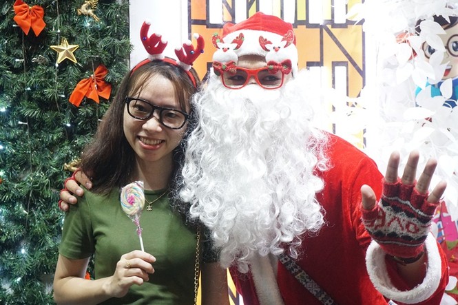 Noel, Sài Gòn, trung tâm thương mại, KẸT XE - ảnh 7