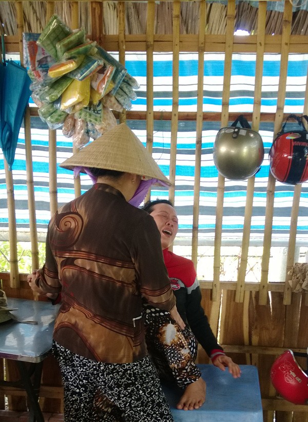 Nghi án con 3 tuổi tử vong, cha cắt tay tự sát - ảnh 1