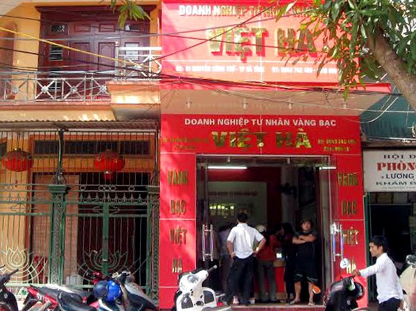 Vờ mua vàng để trộm giữa ban ngày - ảnh 1