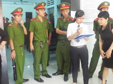 ẢNH: Dương Chí Dũng trong phiên xử vụ tham ô tại Khánh Hòa - ảnh 8