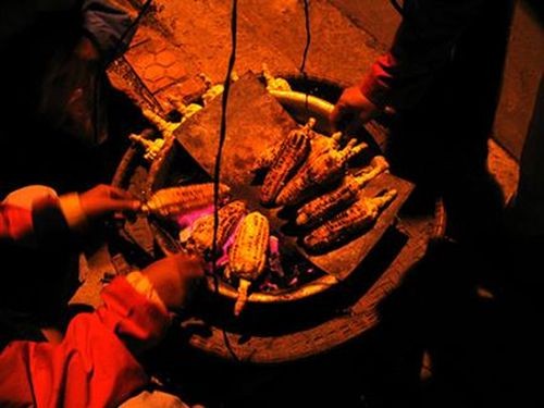Hẹn hò với những món ăn nóng, giá rẻ tại Hà Nội - ảnh 6
