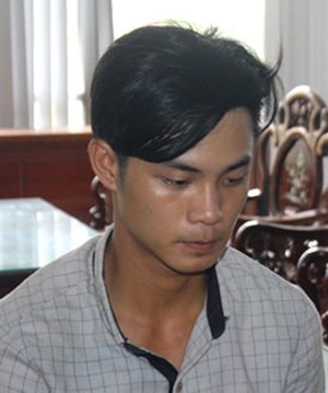Bắt khẩn cấp hung thủ dùng dao đâm chết người - ảnh 1