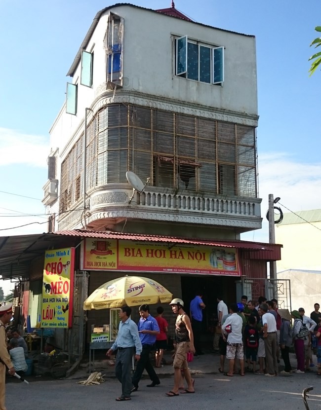 Đốt nhà, giết con 'bạn tình' vì chưa trả đủ tiền? - ảnh 1