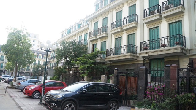Khu đô thị cao cấp ở Hà Nội mất nước suốt cả tháng - ảnh 2