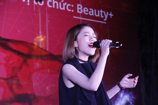 Đại học Văn hóa Hà Nội chào đón tân Hoa khôi - ảnh 1