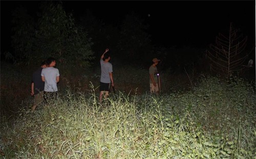 Dân nhìn thấy nghi phạm giết 4 bà cháu gần rừng ngập mặn - ảnh 1