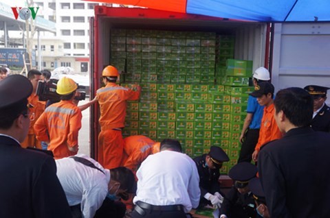 Cận cảnh container lá Khat độc gấp 500 lần ma túy - ảnh 7