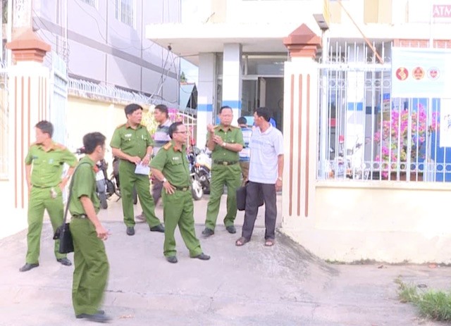 Công bố nhận dạng kẻ cướp ngân hàng ở Vĩnh Long - ảnh 2