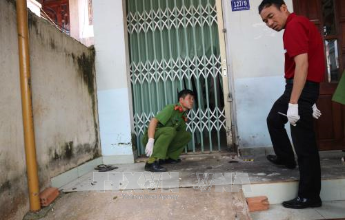 Nhà dân bị cài mìn, phát nổ lúc nửa đêm - ảnh 3