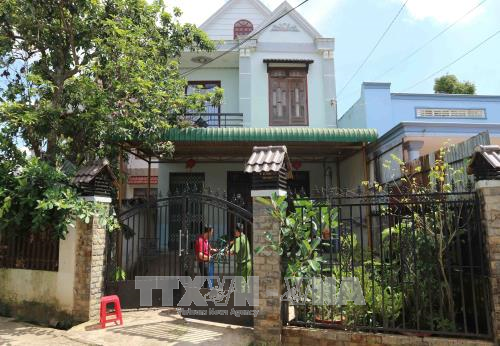 Nhà dân bị cài mìn, phát nổ lúc nửa đêm - ảnh 1