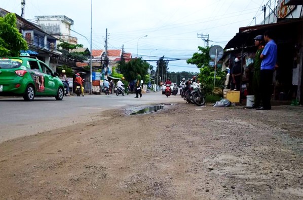 Giang hồ hỗn chiến, nữ sinh 17 tuổi bị ném đá tử vong - ảnh 2