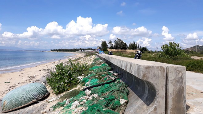 Bắt 7 nghi phạm trong nhóm hiếp dâm tập thể bé gái 14 tuổi - ảnh 1