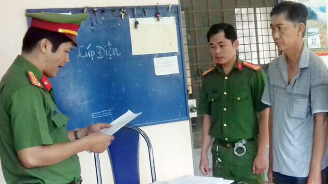 Bắt tạm giam nguyên Giám đốc Cty Lương thực Trà Vinh - ảnh 3