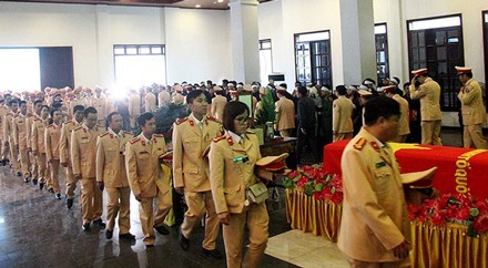 CSGT bị người vi phạm tông tử vong - ảnh 1