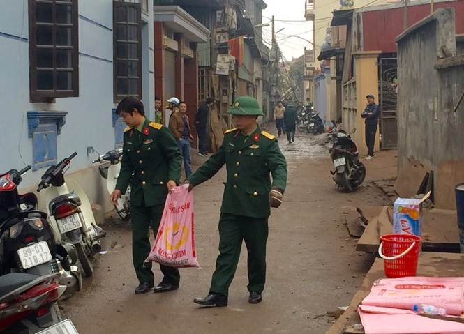 Đạn rơi như vãi thóc tại nơi xảy ra vụ nổ kinh hoàng ở Bắc Ninh - ảnh 1