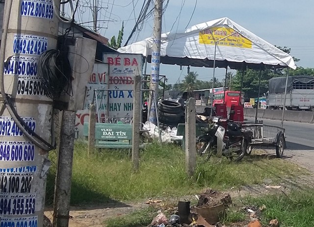 Truy bắt kẻ đâm thương vong vợ chồng bạn thân - ảnh 1