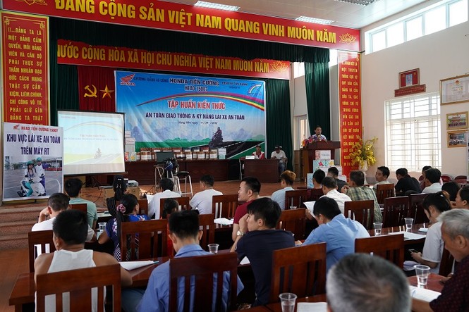 HEAD Tiến Cường: Tập huấn kiến thức ATGT&Kỹ năng lái xe an toàn - ảnh 2
