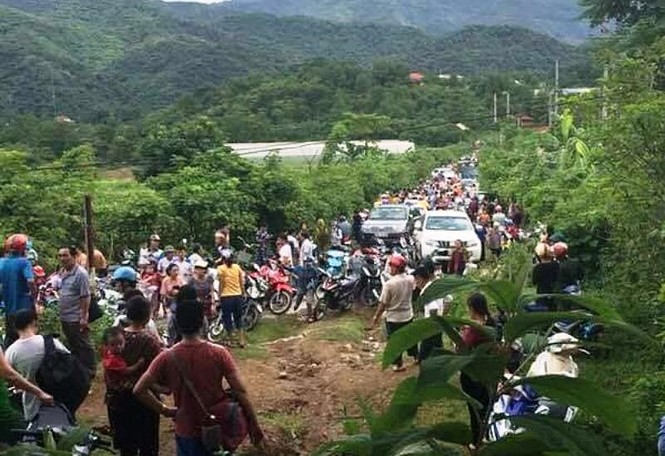 6 người tung tin vỡ đập thủy điện làm dân hoảng loạn chạy lên núi - ảnh 1