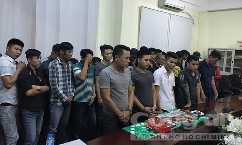Gần trăm cảnh sát đánh úp sới bạc khủng ở Sài Gòn - ảnh 2