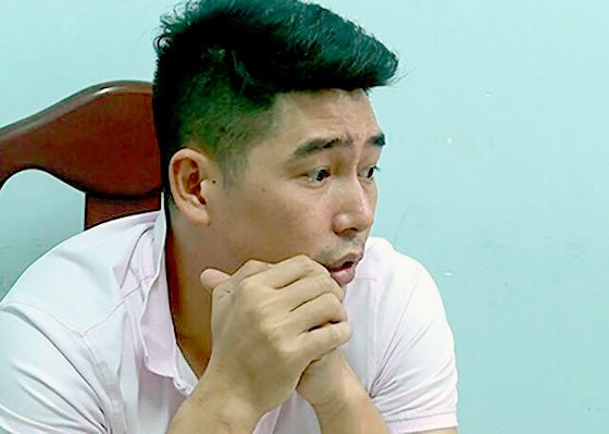 4 'quý ông' điều hành đường dây gái 'tây' bán dâm ở Nha Trang - ảnh 1