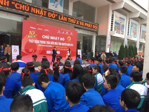 Nô nức ngày hội Chủ nhật Đỏ tại Hà Tĩnh - ảnh 14