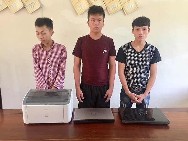 Đột nhập trụ sở ủy ban huyện vì thiếu tiền chơi điện tử - ảnh 1