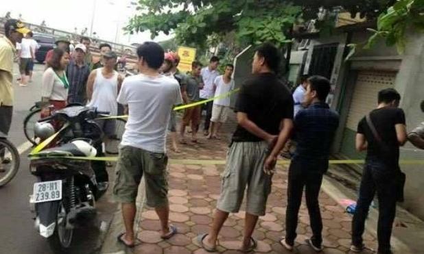 Sớm tinh mơ thấy nam thanh niên tử vong mặt bê bết máu - ảnh 1