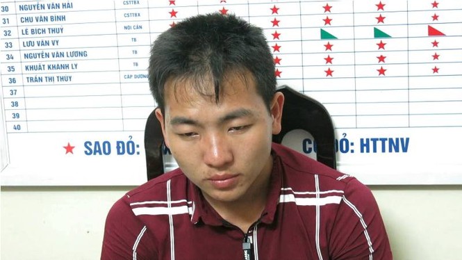 Thanh niên 20 tuổi vận chuyển hàng chục bánh heroin bằng xe khách - ảnh 3