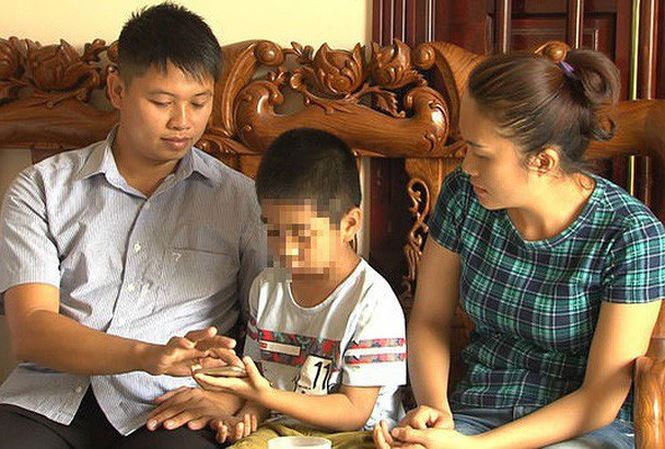Vụ trao nhầm con ở Ba Vì: Kíp trực có thể bị phạt 40 triệu đồng? - ảnh 1